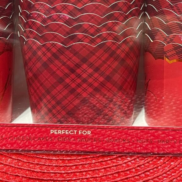 Simply Baked Baking Cups Red Joy 75 pieces NWT - Picture 4 of 5